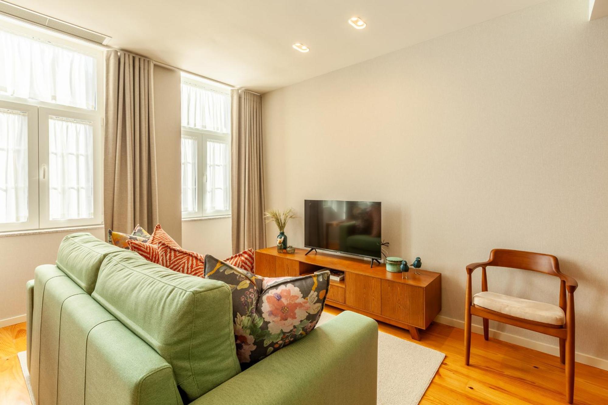 Savvy Signature Apartments Oporto Esterno foto