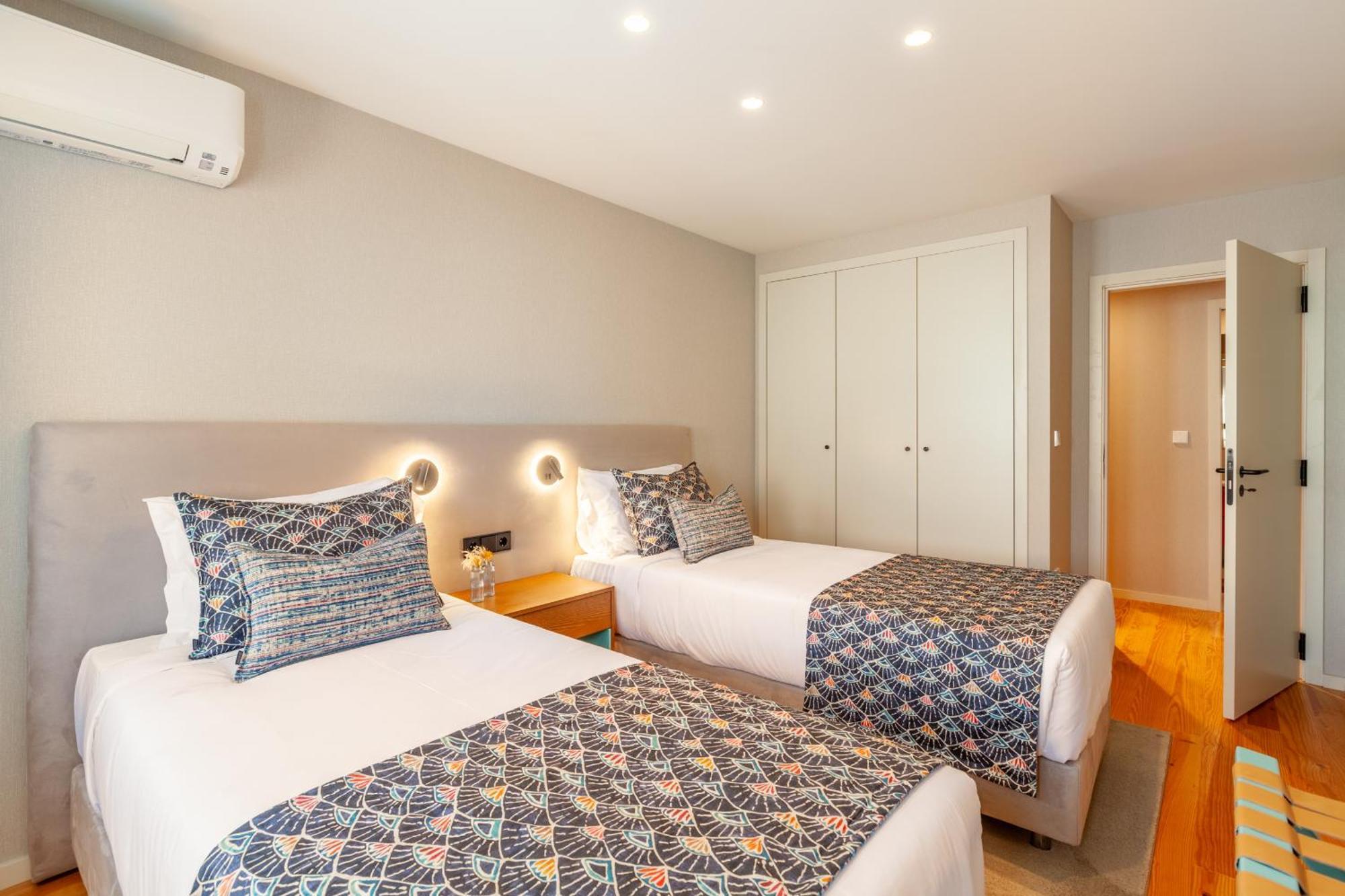 Savvy Signature Apartments Oporto Esterno foto