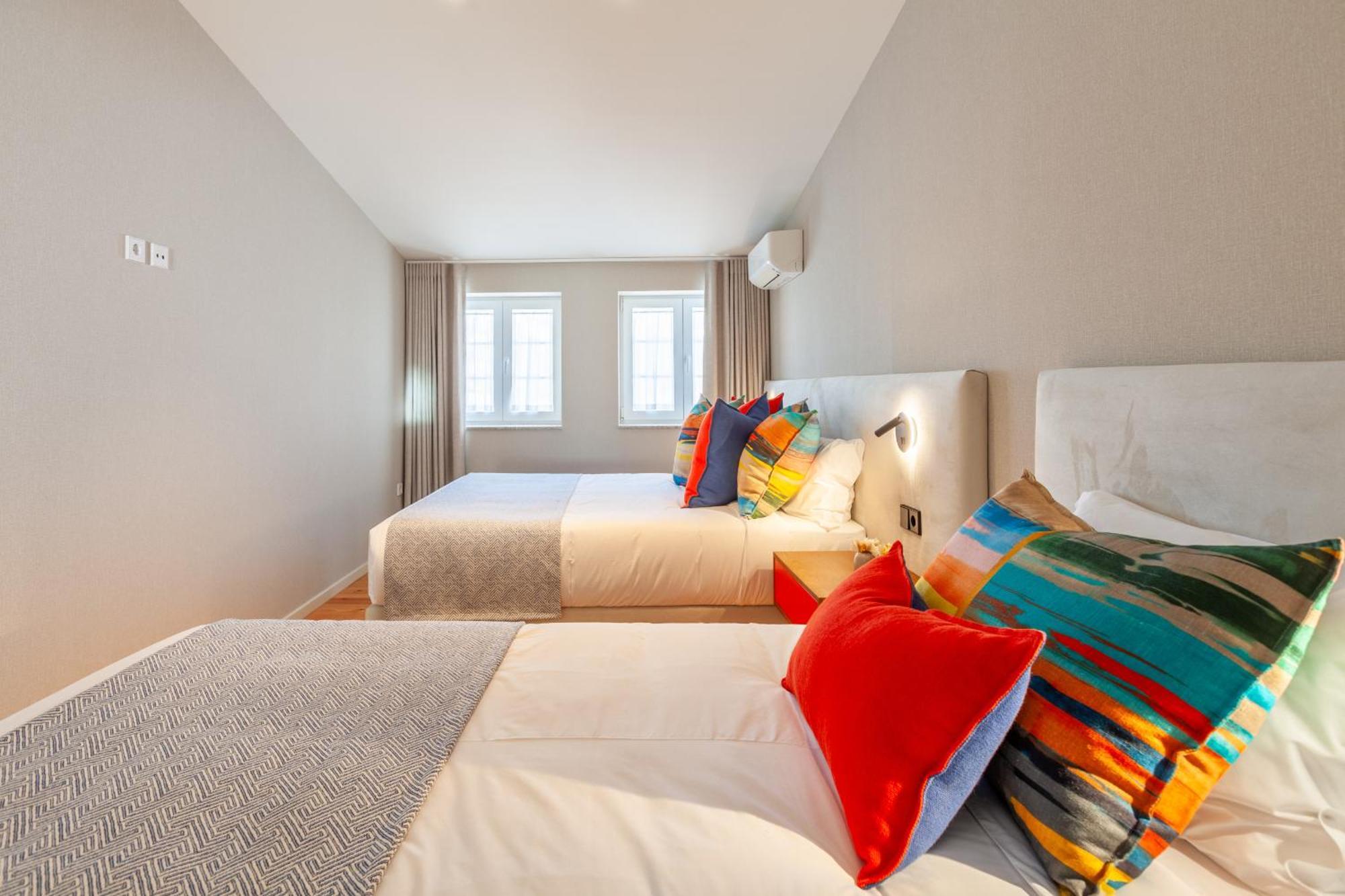 Savvy Signature Apartments Oporto Esterno foto